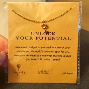 Woman's necklace never worn